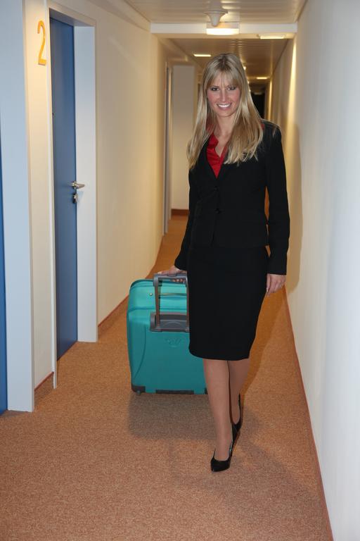 Hotel Hb1 Budget - Contactless Check In