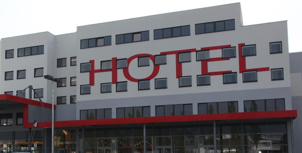 Hotel Hb1 Budget - Contactless Check In